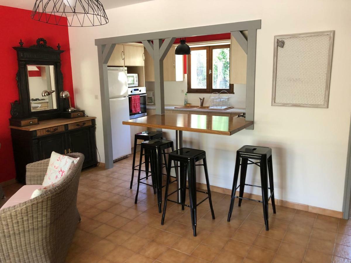 Maison D'En Face サラヴァ エクステリア 写真